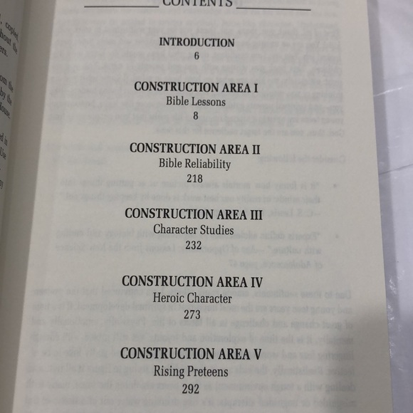 In the middle of it Tools to help preteen and young teen elders and parents book - Picture 5 of 6